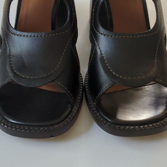 Chloé Black Gaile Leather Sandals Cut Out - Picture 5 of 12